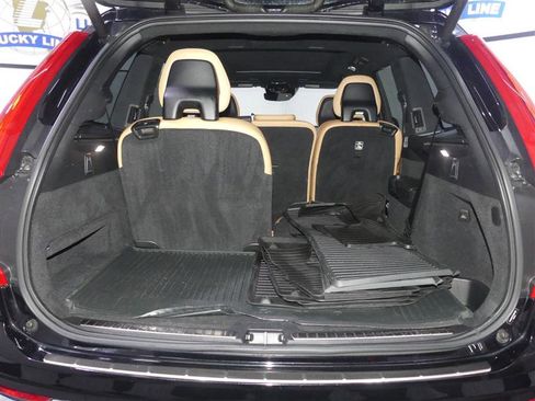 Used 2019 Volvo XC90 T6 Inscription w/ Luxury Package image 9