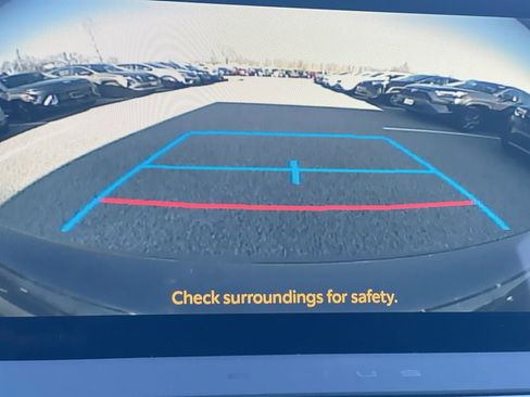 Used 2024 Toyota Prius Prime Premium FWD image 6