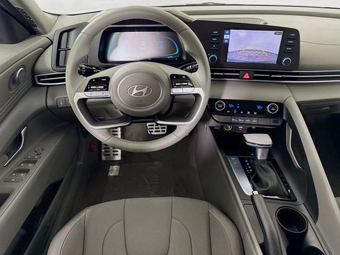 New 2026 Hyundai Elantra Sport FWD image 34