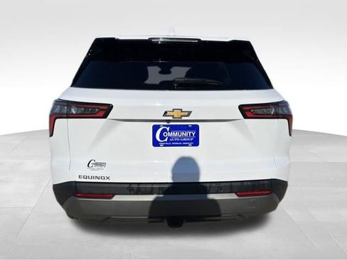 Used 2025 Chevrolet Equinox LT image 5