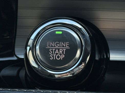 Used 2022 Lincoln Corsair FWD image 26