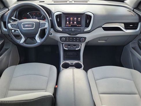 Certified 2024 GMC Terrain SLE image 12