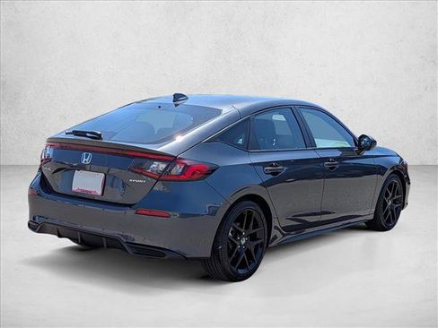 Used 2025 Honda Civic Sport image 5