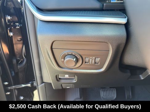 New 2025 Jeep Grand Cherokee L Altitude RWD image 35