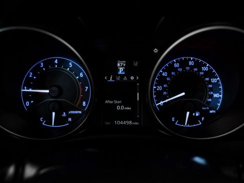 Used 2018 Toyota Corolla iM FWD image 16