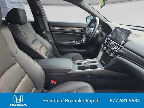 Used 2022 Honda Accord Sport image 17