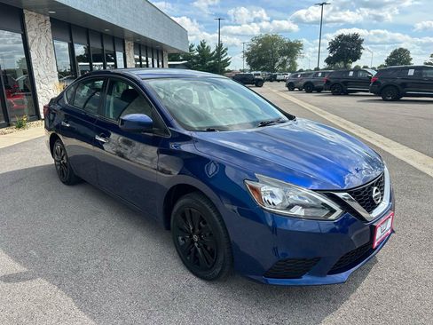 Used 2019 Nissan Sentra S FWD image 9