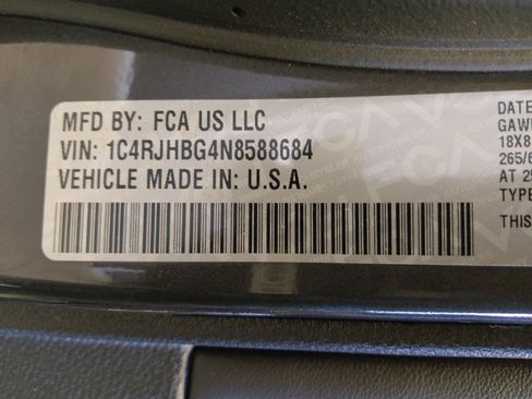 Used 2022 Jeep Grand Cherokee Limited AWD/4WD image 33
