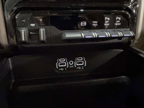 Used 2020 RAM 2500 Laramie image 42