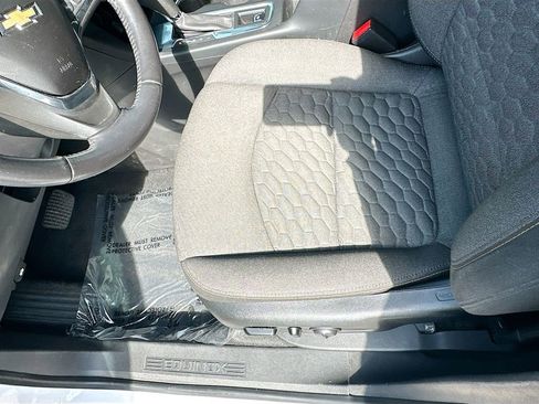 Used 2020 Chevrolet Equinox LT FWD image 15