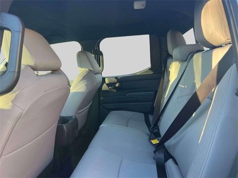 Certified 2025 Toyota Tacoma SR5 image 16