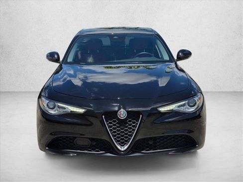 Used 2021 Alfa Romeo Giulia Sprint w/ Active Assist 1 Package RWD image 2