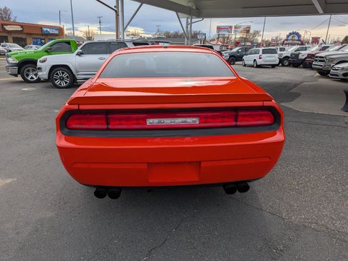 Used 2013 Dodge Challenger R/T image 6