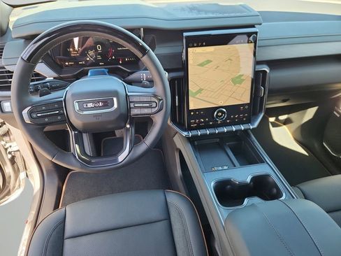 New 2026 GMC Acadia AT4 w/ Super Cruise Package image 11