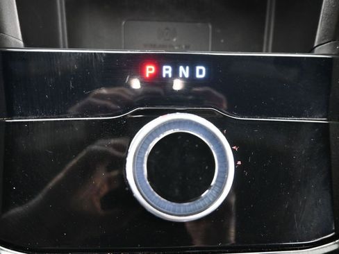 Used 2023 Jeep Grand Cherokee L Laredo image 27