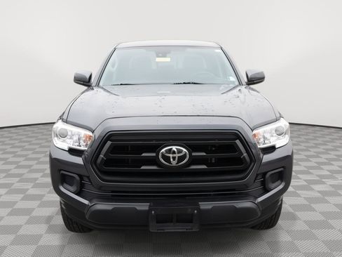 Used 2020 Toyota Tacoma SR AWD/4WD image 2