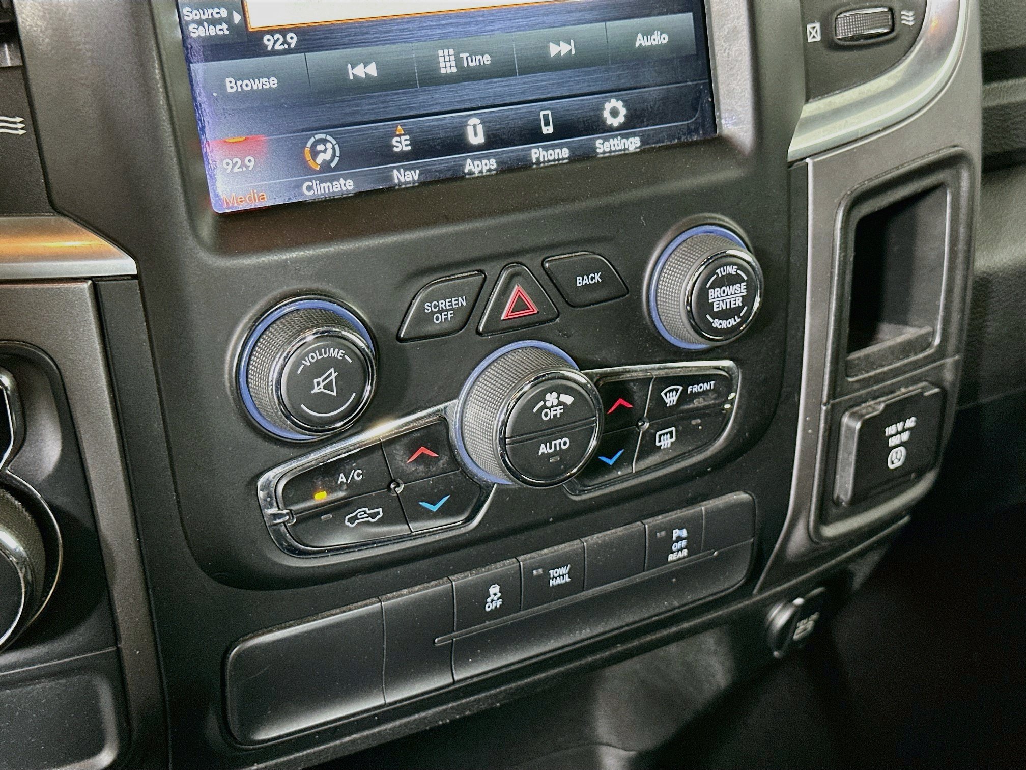 Used 2021 RAM 1500 Warlock w/ Electronics Group RWD image 23