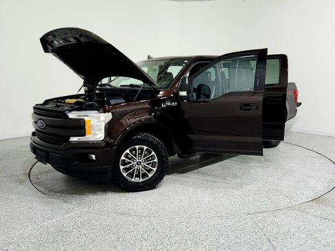 Used 2019 Ford F150 Lariat image 13
