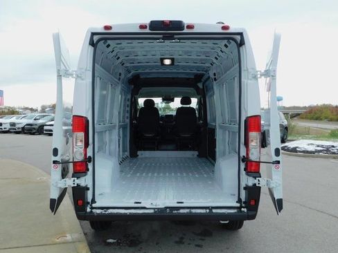 New 2026 RAM ProMaster 2500 w/ Convenience Group image 13