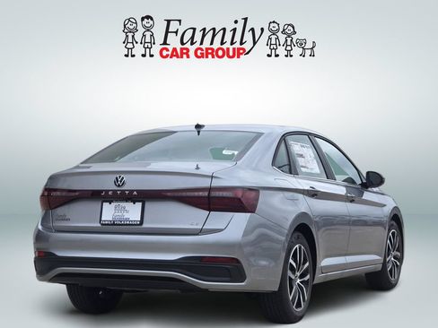 New 2026 Volkswagen Jetta SE FWD image 4