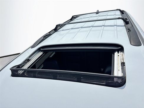 Used 2023 Dodge Durango GT image 27