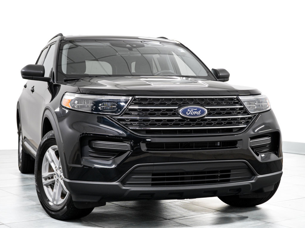 Certified 2024 Ford Explorer XLT AWD/4WD image 3