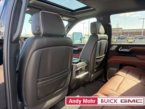 New 2026 GMC Sierra 3500 Denali Ultimate AWD/4WD image 22