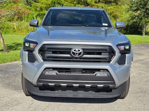 New 2026 Toyota Tacoma SR5 RWD image 2