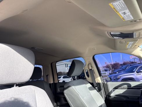 Used 2019 RAM 2500 Big Horn image 21