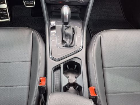 Used 2019 Volkswagen Tiguan S FWD image 45