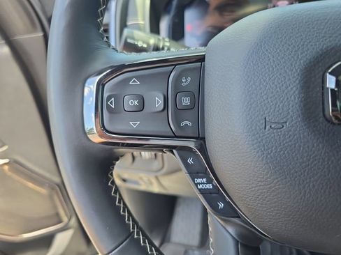 Used 2025 RAM 1500 Limited AWD/4WD image 23