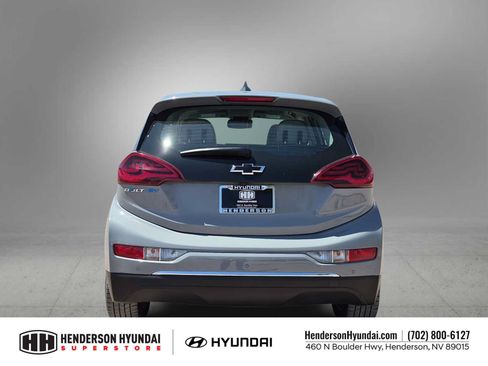Used 2020 Chevrolet Bolt LT FWD image 7