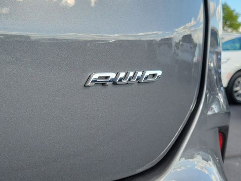 Used 2024 Ford Edge SEL image 7