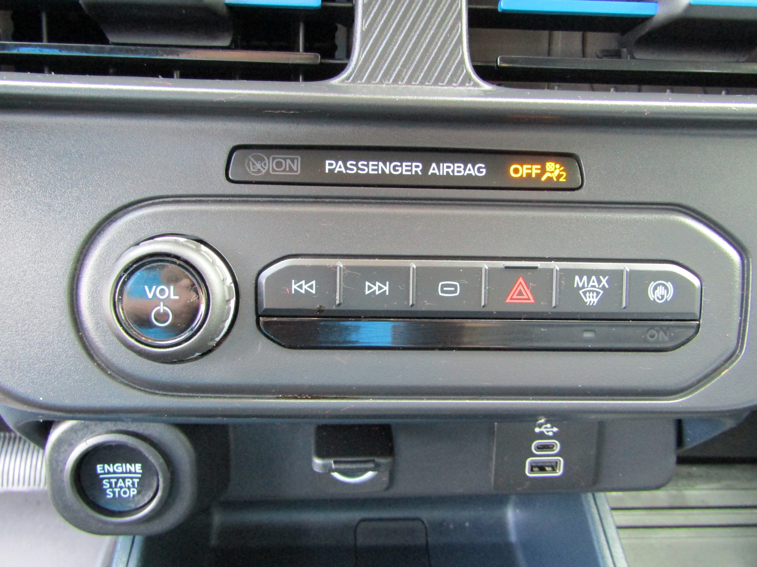 Used 2025 Ford Maverick XLT w/ XLT Luxury Package AWD/4WD image 49