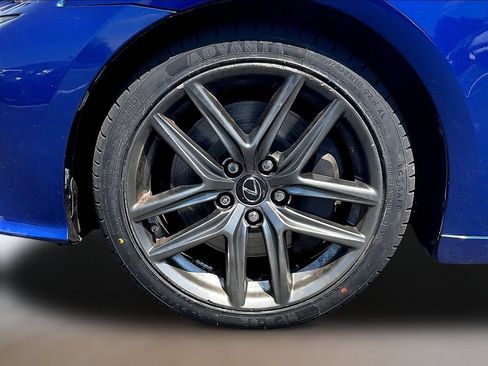 Used 2016 Lexus IS 300 AWD w/ F Sport Package image 33