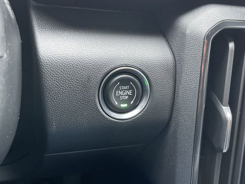 New 2026 GMC Acadia AT4 w/ Super Cruise Package AWD/4WD image 17