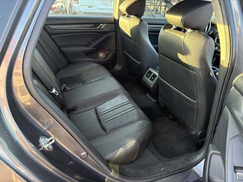 Used 2020 Honda Accord EX-L image 19
