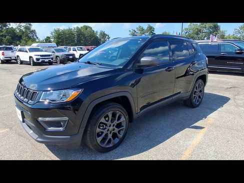 Certified 2021 Jeep Compass Latitude AWD/4WD image 4