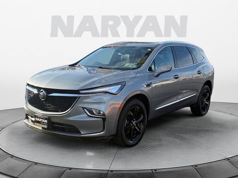 Used 2023 Buick Enclave Essence w/ Experience Buick Package image 4