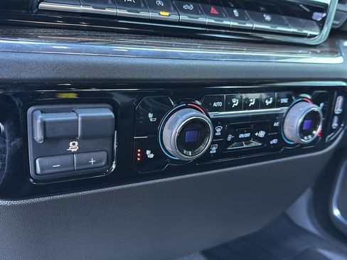 Used 2023 Chevrolet Silverado 1500 RST w/ Rally Edition image 24