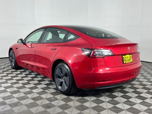 Used 2022 Tesla Model 3 Long Range AWD/4WD image 8