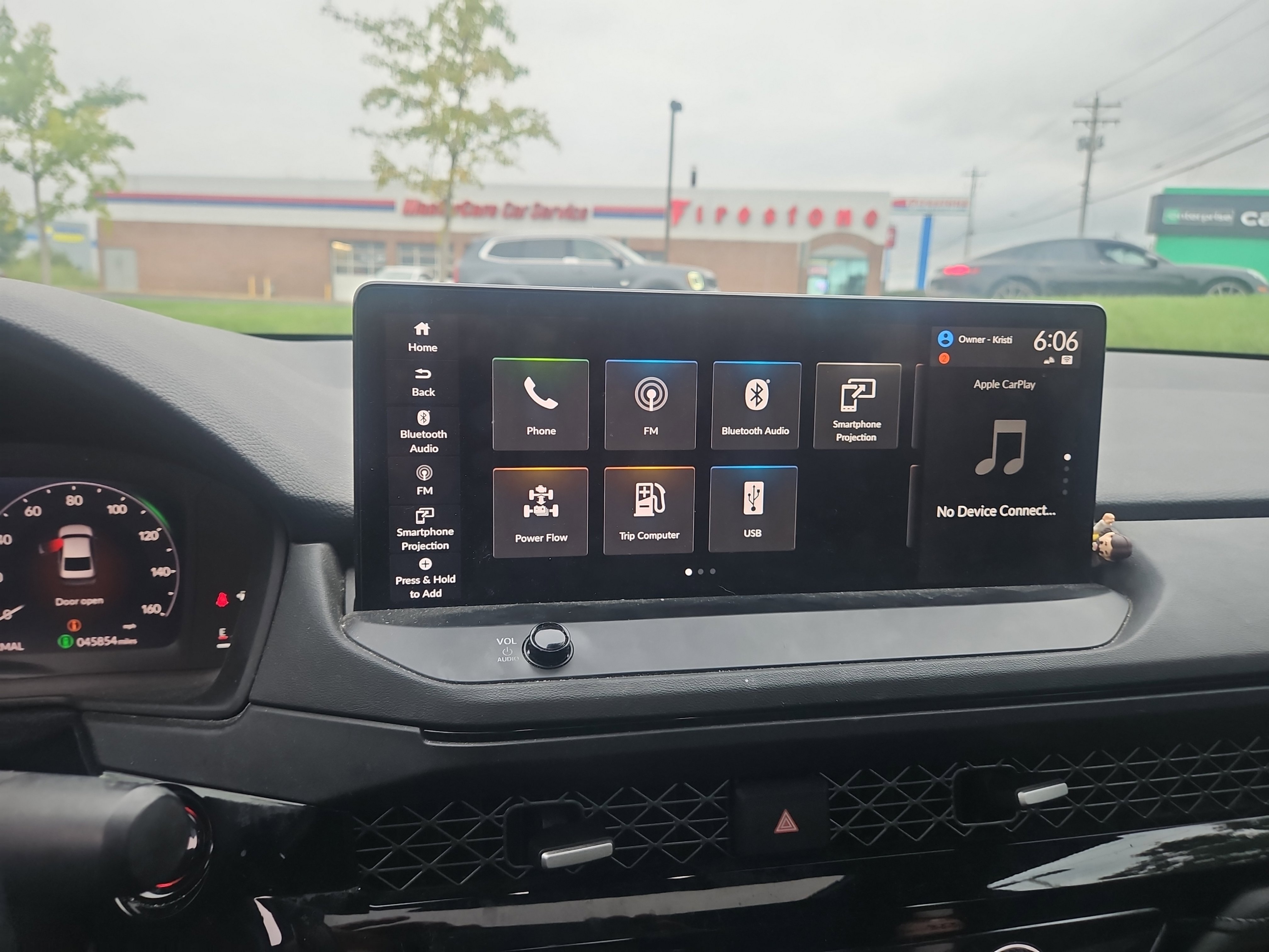 Used 2023 Honda Accord Sport image 2