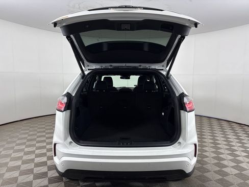 Certified 2024 Ford Edge ST-Line AWD/4WD image 25