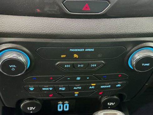 Certified 2022 Ford Ranger Lariat w/ Equipment Group 501A High image 19