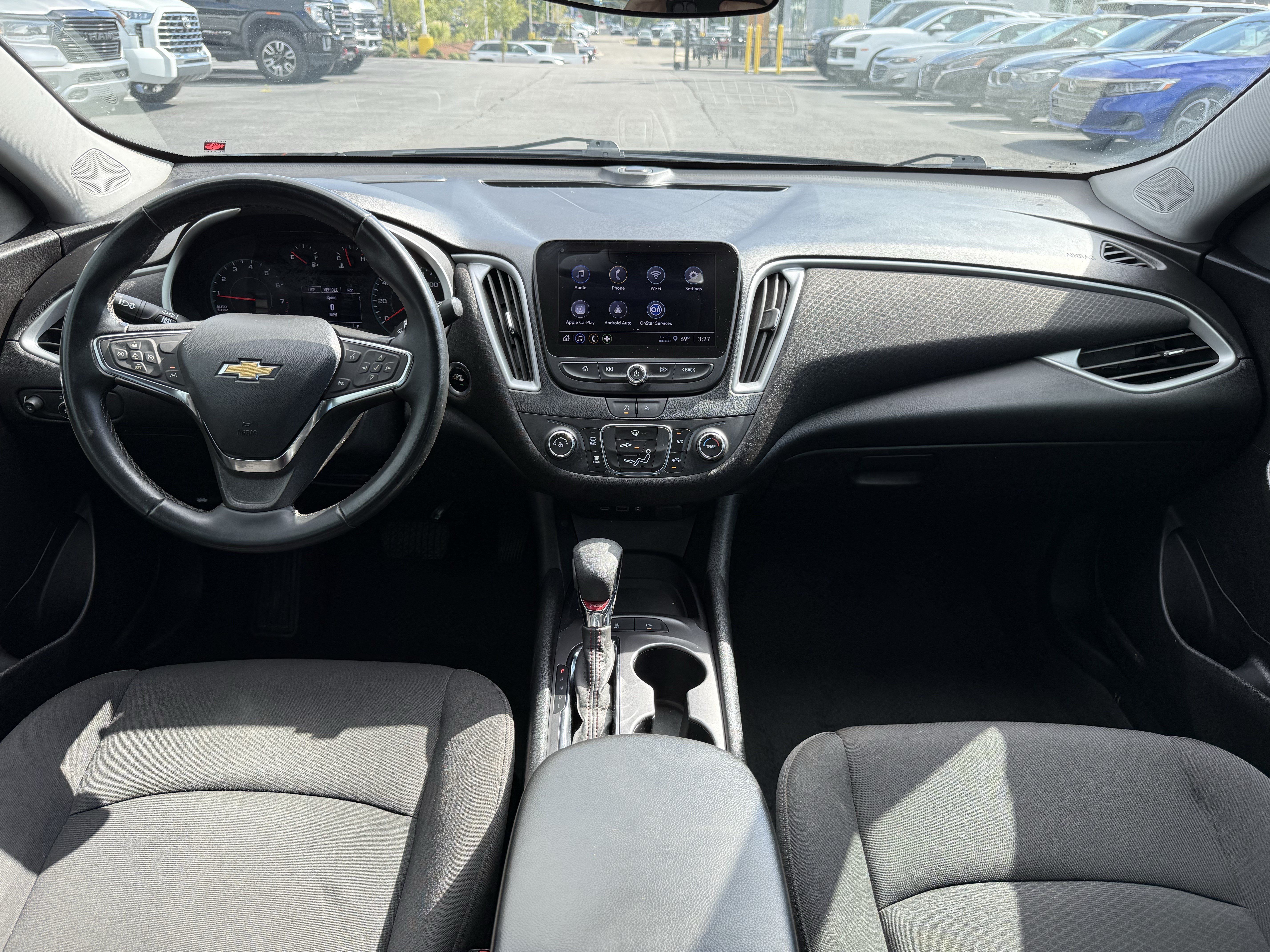 Used 2024 Chevrolet Malibu RS FWD image 28