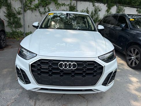 Used 2025 Audi Q5 e Premium Plus AWD/4WD image 2