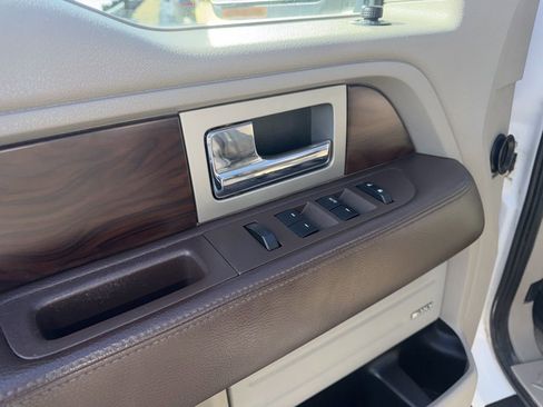 Used 2010 Ford F150 Lariat image 20