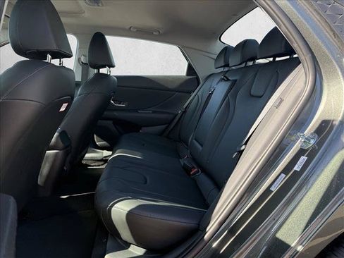 New 2026 Hyundai Elantra Limited FWD image 12