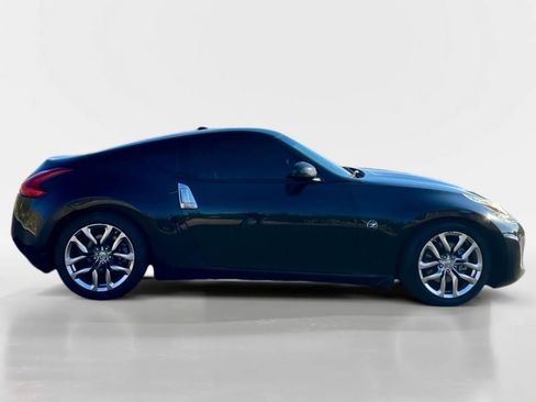 Used 2014 Nissan 370Z Touring w/ Navigation Package image 6