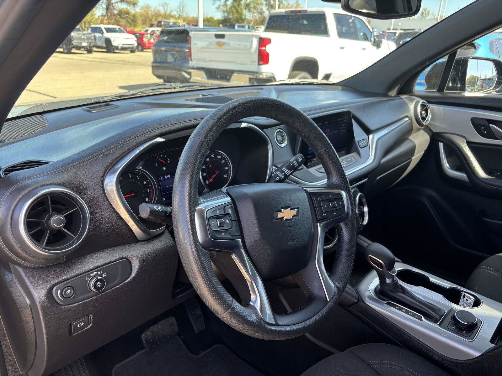 Used 2021 Chevrolet Blazer LT FWD image 18